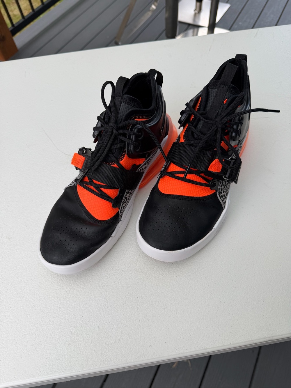 Nike Black and Orange Men's Athletic Sneakers